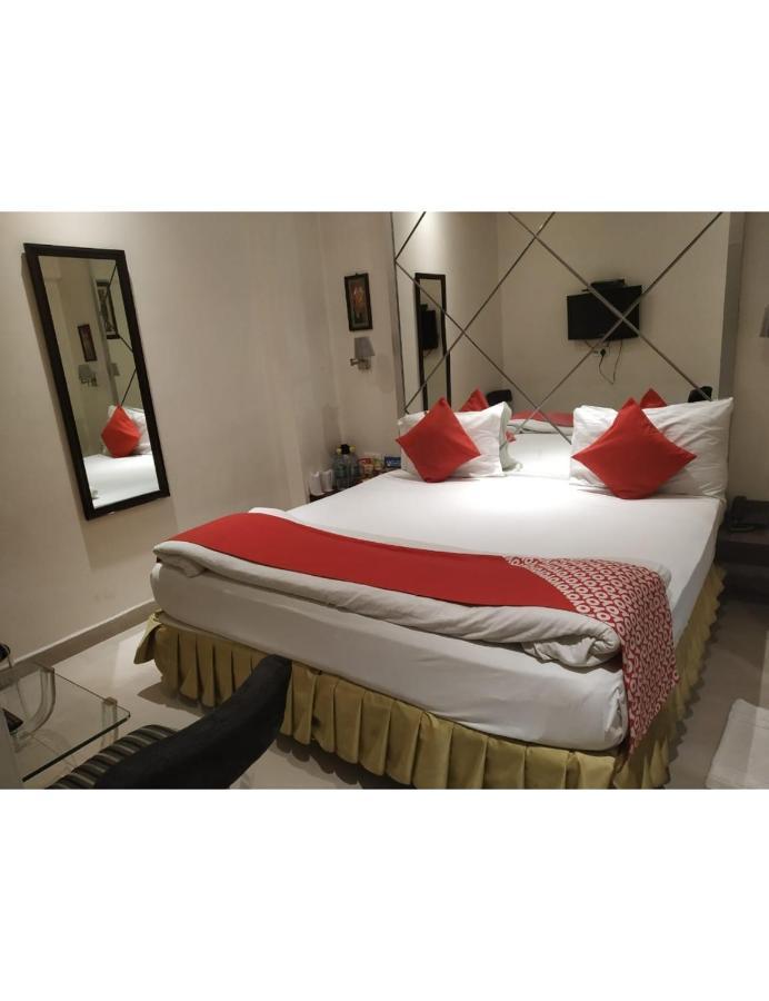 Hotel D Grand, Bareilly Eksteriør bilde